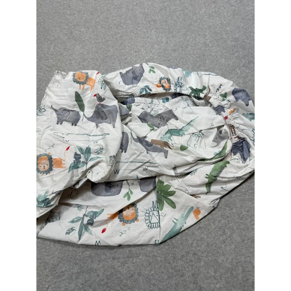 Pottery Barn Kids Safari Animal Print Cotton Crib Fitted Sheet White Multi